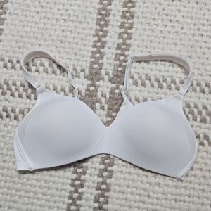 Women's White Bra 34B